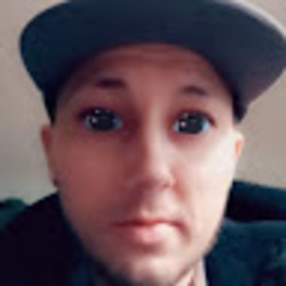 Meet your Posher, Scot - Picture 1 of 1